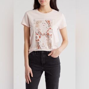 Queen of Cocktails Graphic T-Shirt
Lucky Brand Off White Cream Medium NWT